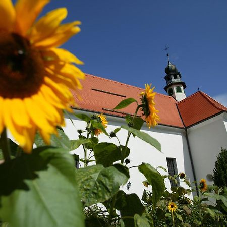 Gasthof Grillitsch Roesslwirt Obdach Extérieur photo