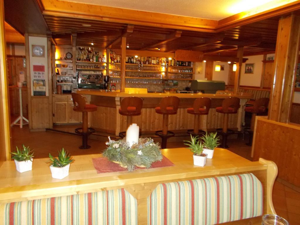 Gasthof Grillitsch Roesslwirt Obdach Extérieur photo