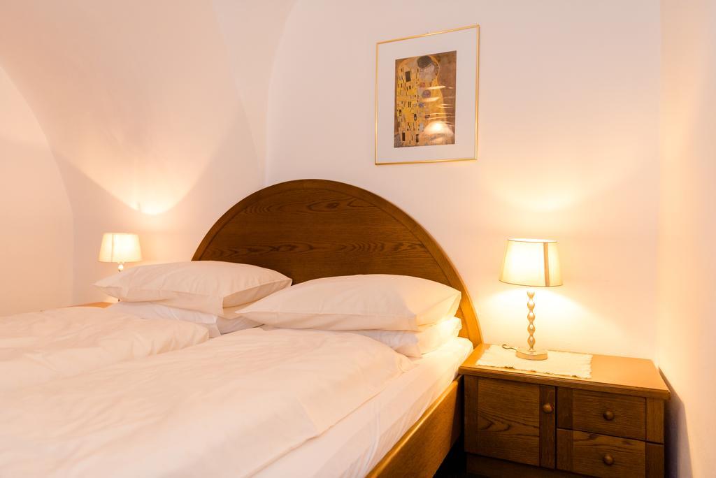 Gasthof Grillitsch Roesslwirt Obdach Extérieur photo