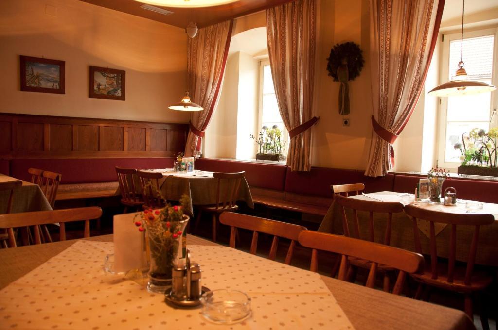 Gasthof Grillitsch Roesslwirt Obdach Extérieur photo